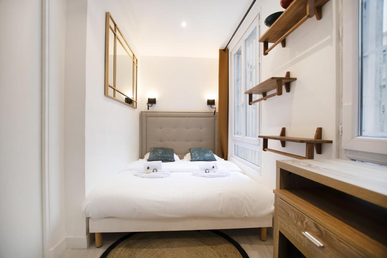 Guestready - Studio With Jacuzzi In The 10 Th Apartment Paris Luaran gambar